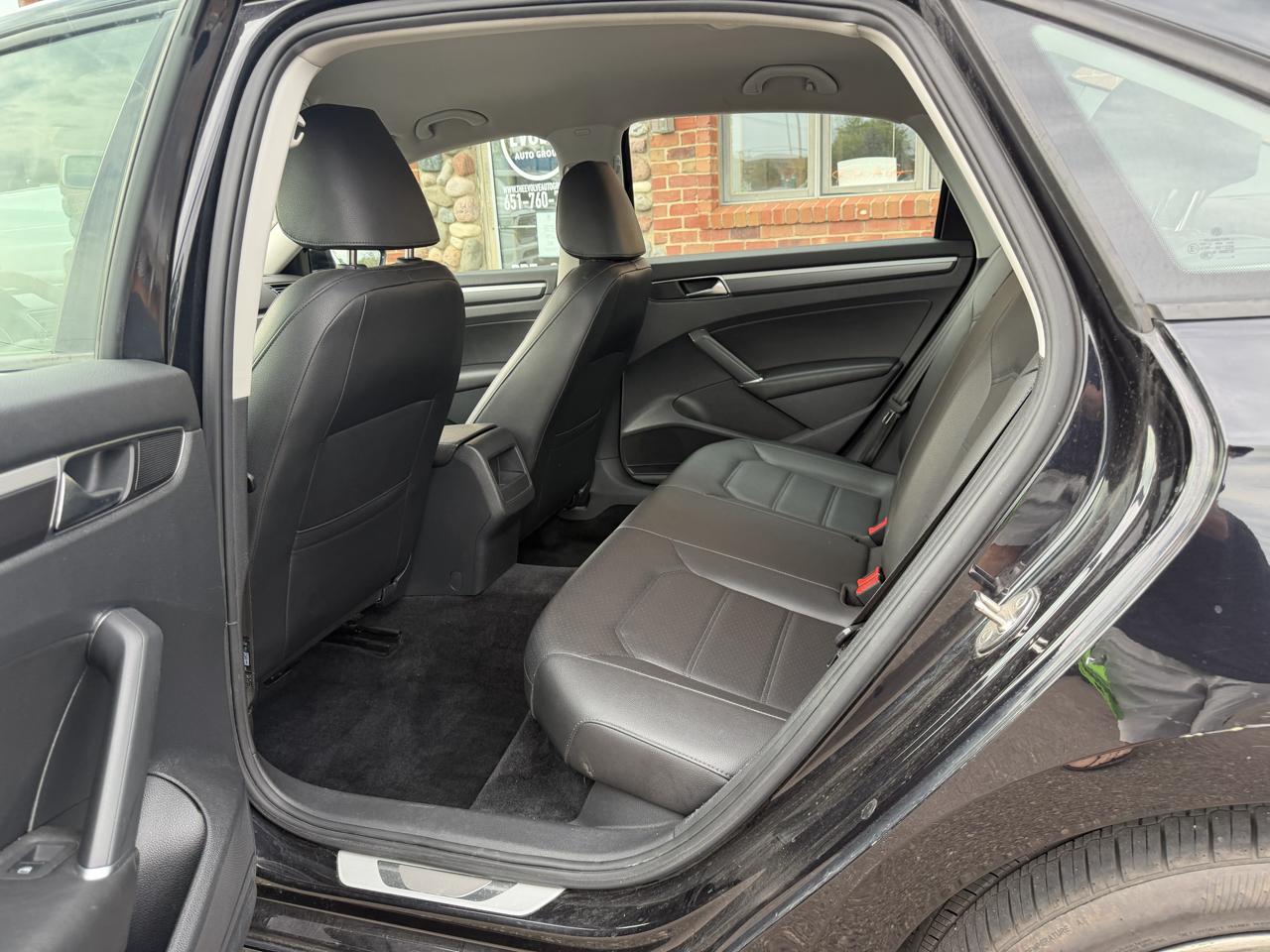 Volkswagen Passat 2.0T S Auto 2018