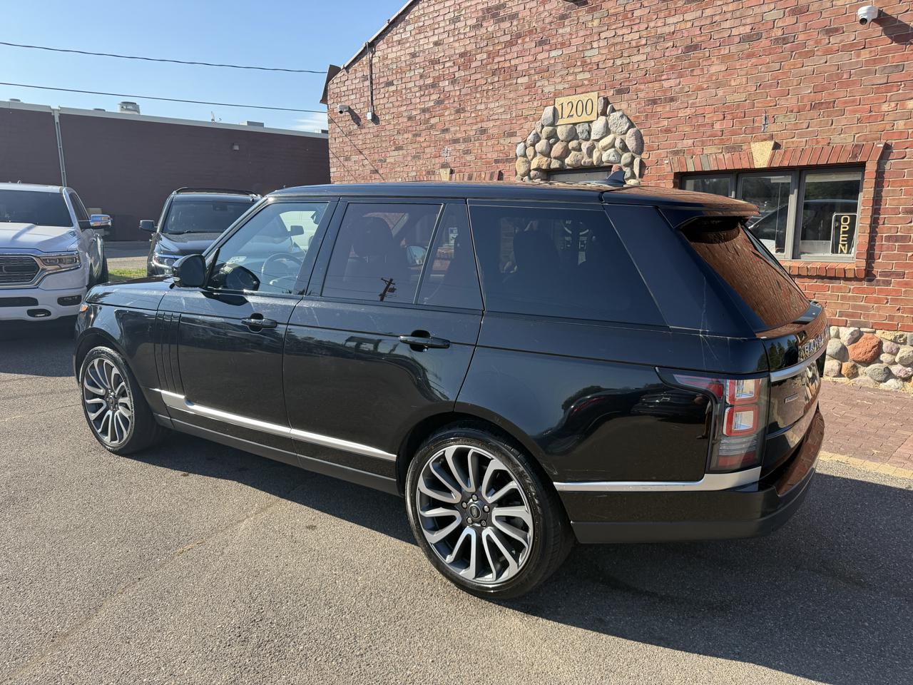 Land Rover Range Rover 4WD 4dr Supercharged 2016