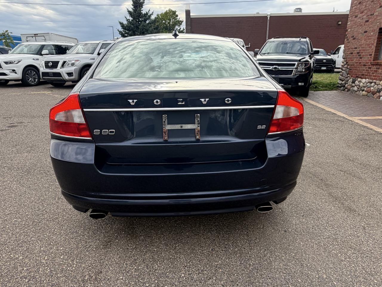 Volvo S80 4dr Sdn I6 FWD 2010