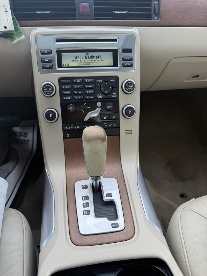 Volvo S80 4dr Sdn I6 FWD 2010