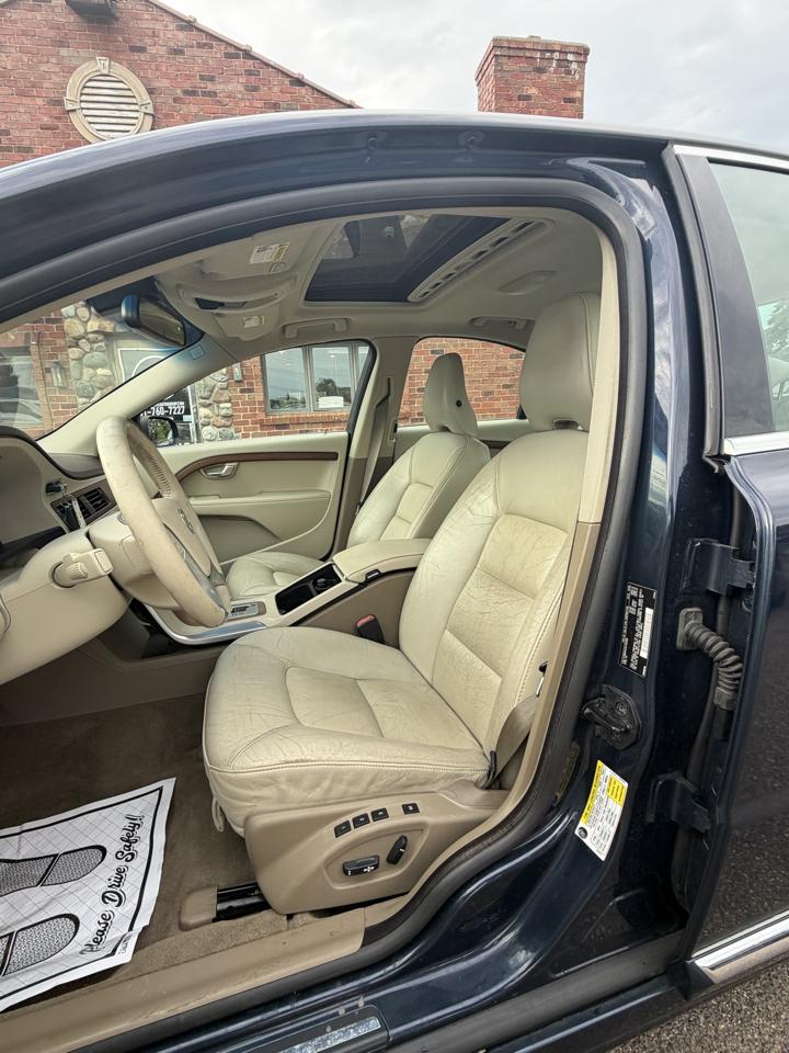 Volvo S80 4dr Sdn I6 FWD 2010