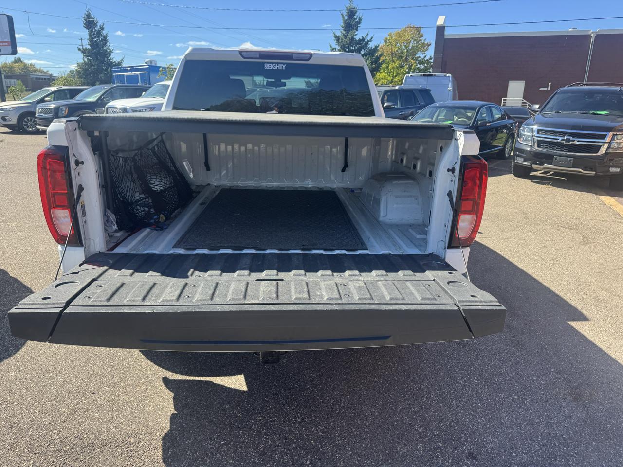 GMC Sierra 1500 4WD Crew Cab 147" Elevation 2021