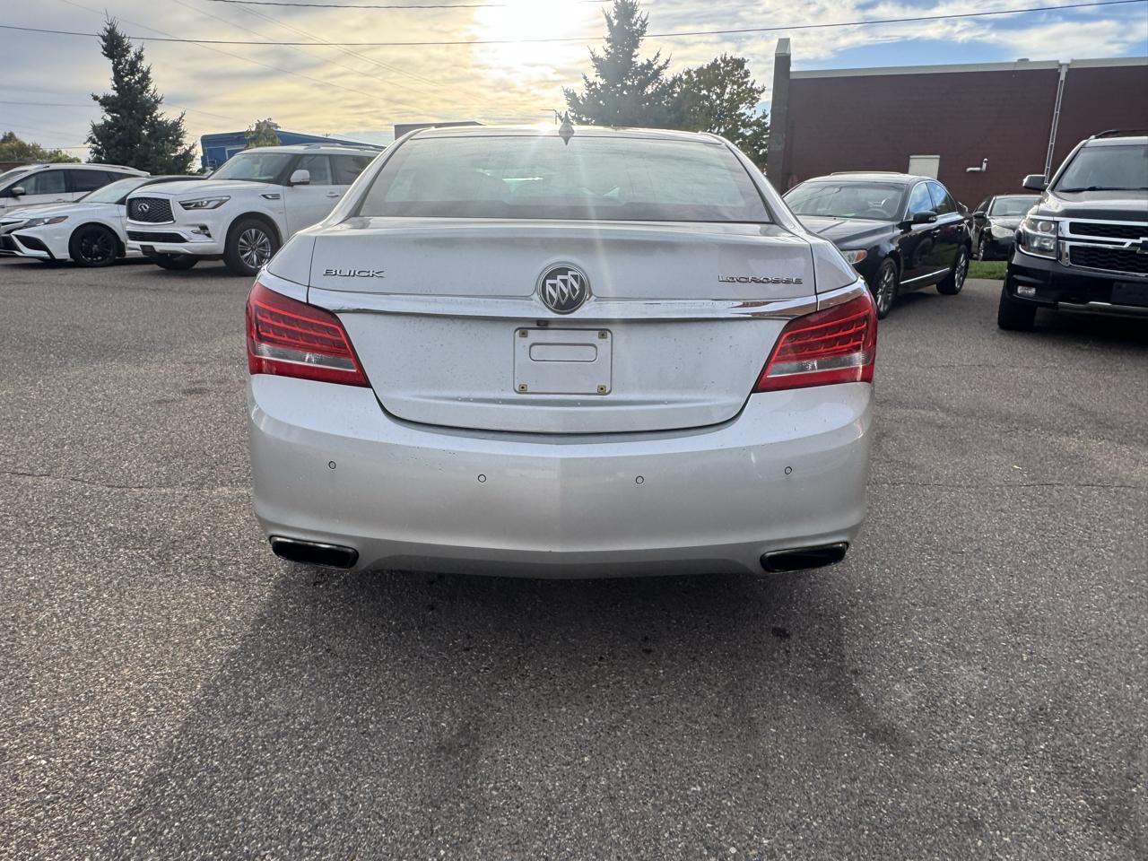 Buick LaCrosse 4dr Sdn Leather FWD 2014