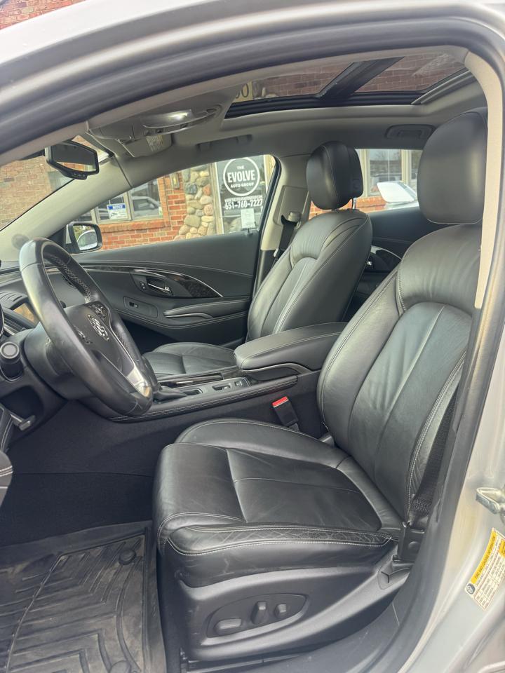 Buick LaCrosse 4dr Sdn Leather FWD 2014