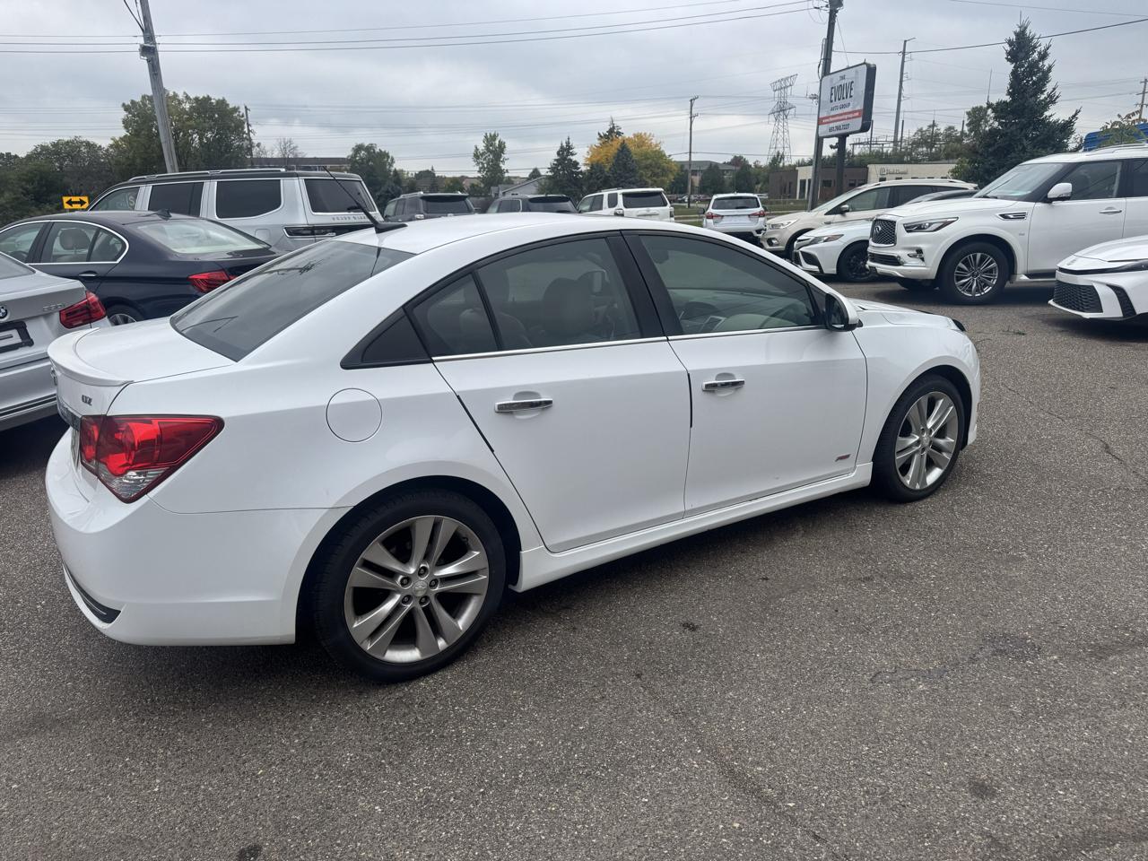 Chevrolet Cruze 4dr Sdn LTZ 2014