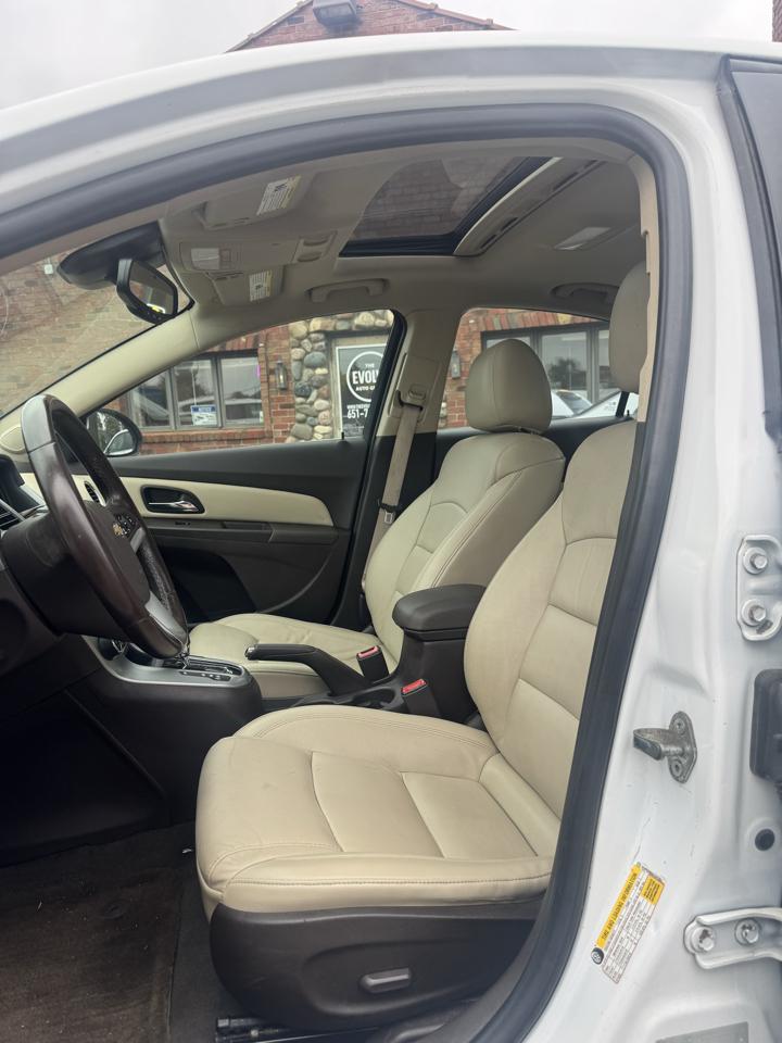 Chevrolet Cruze 4dr Sdn LTZ 2014