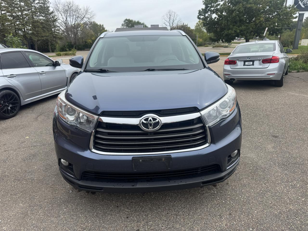 Toyota Highlander AWD 4dr V6 XLE (Natl) 2015