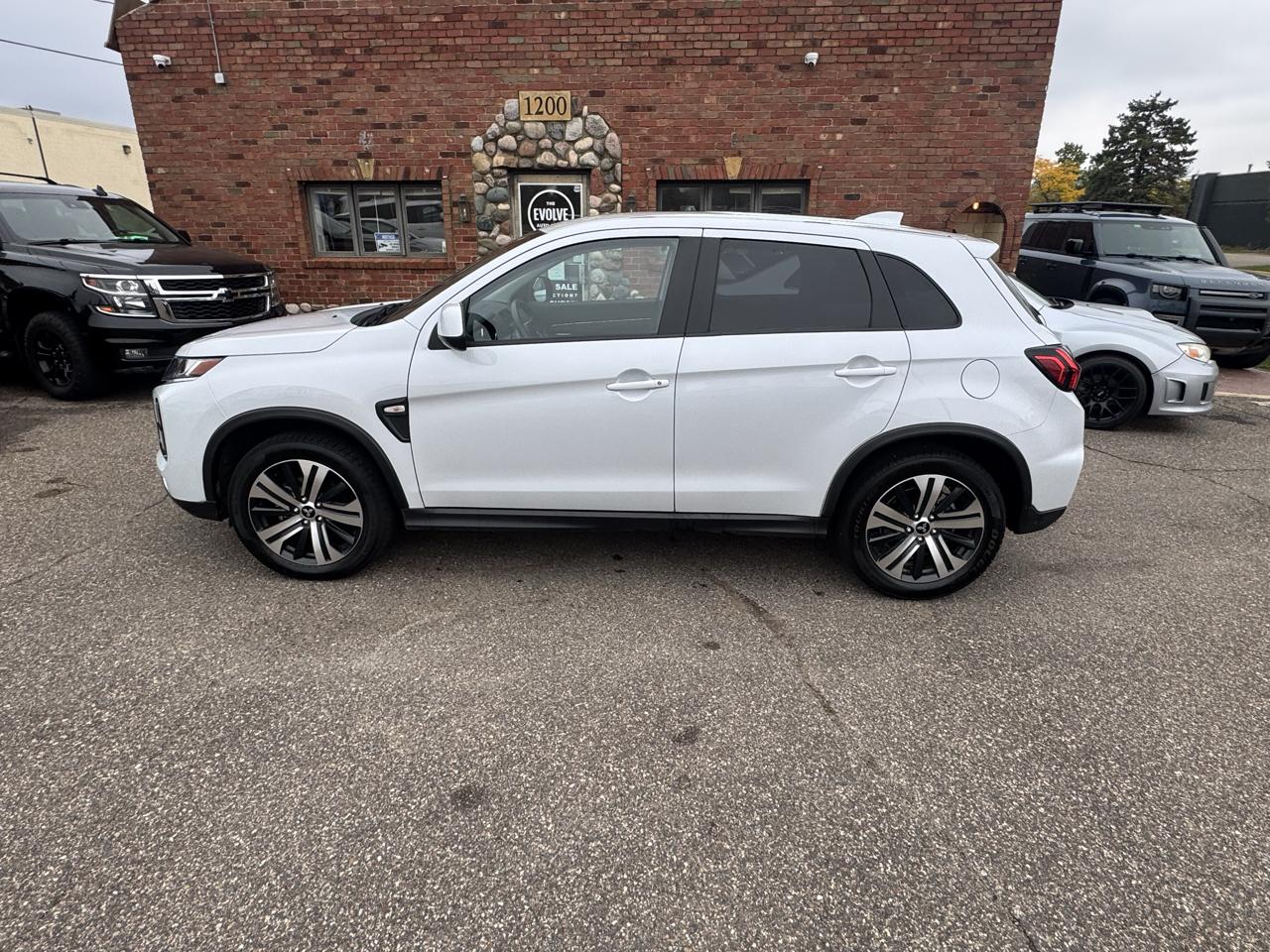 Mitsubishi Outlander Sport S 2.0 AWC 2025