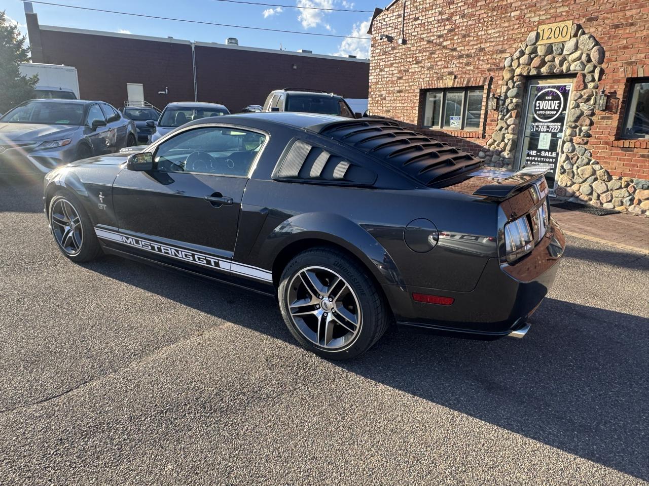 Ford Mustang 2dr Cpe GT Deluxe 2007