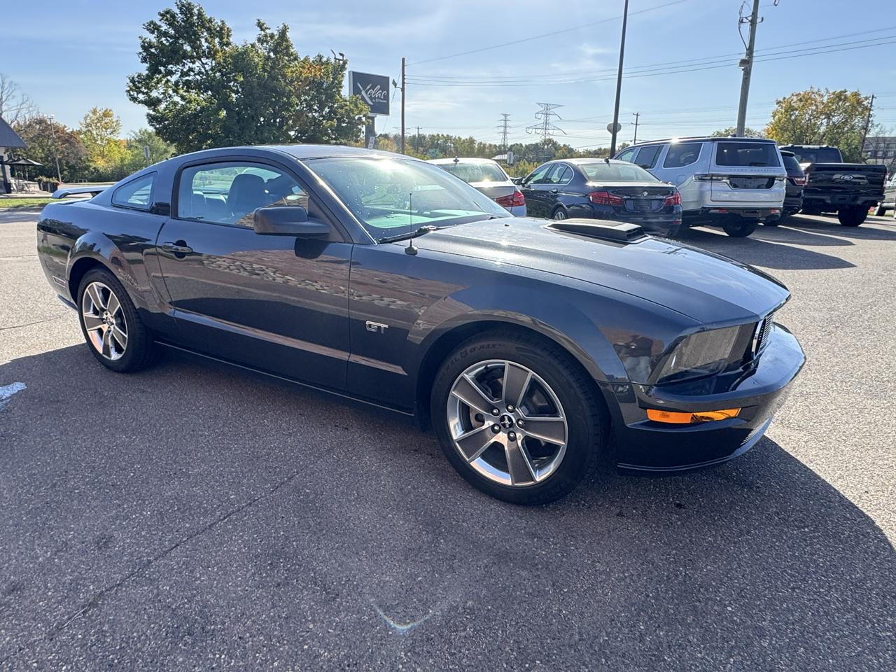 Ford Mustang 2dr Cpe GT Deluxe 2007