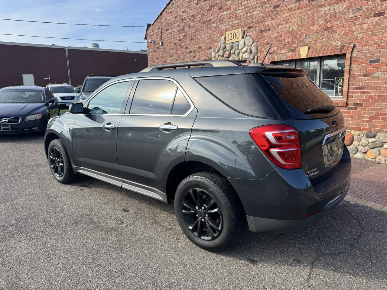 Chevrolet Equinox FWD 4dr LT w/1LT 2017