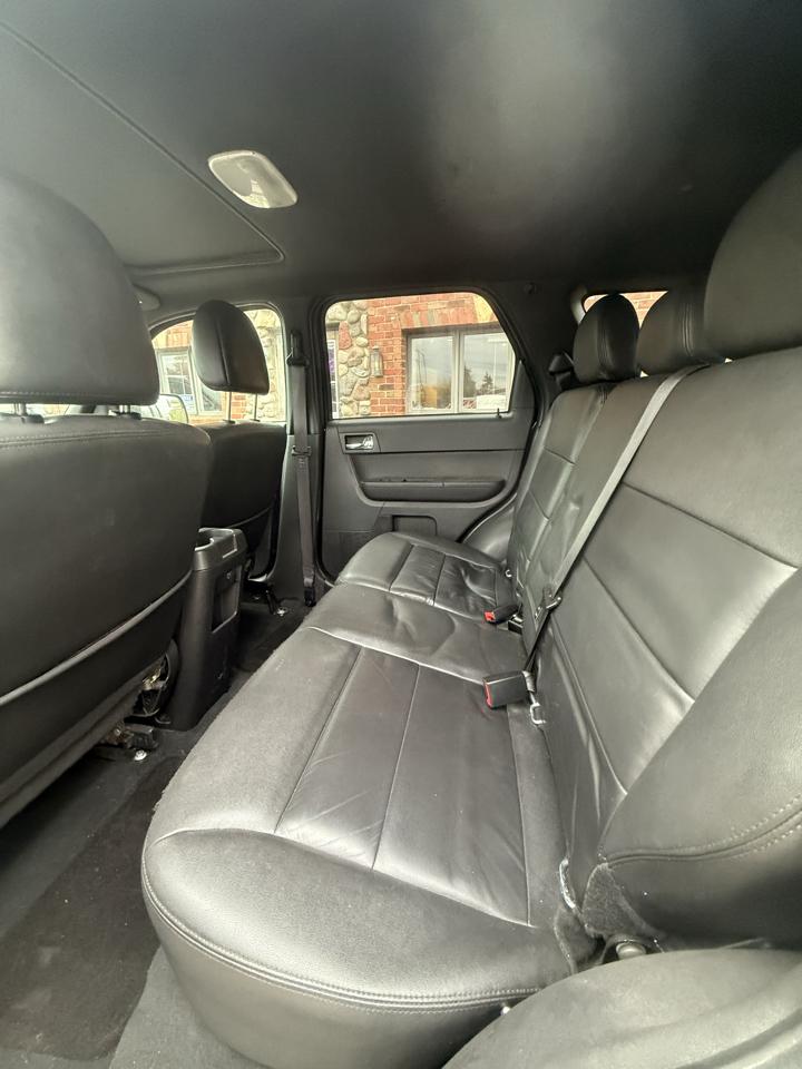 Ford Escape 4WD 4dr Limited 2012