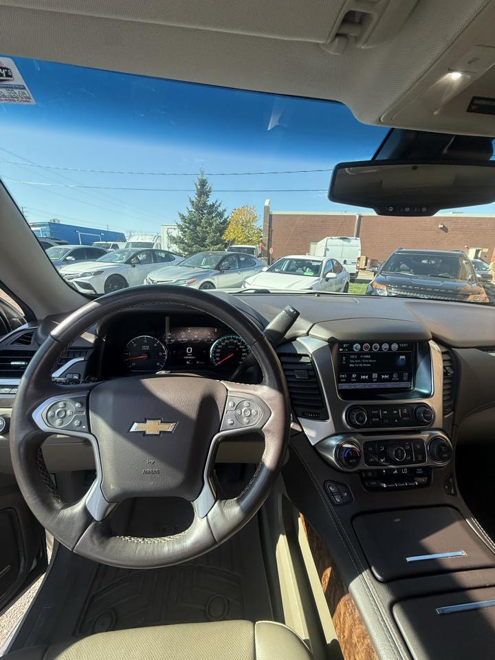 Chevrolet Tahoe 4WD 4dr Premier 2017