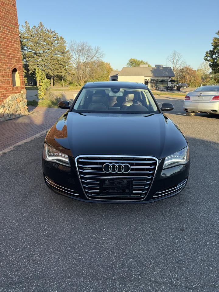 Audi A8 4dr Sdn 4.0T 2014