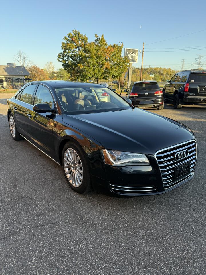 Audi A8 4dr Sdn 4.0T 2014