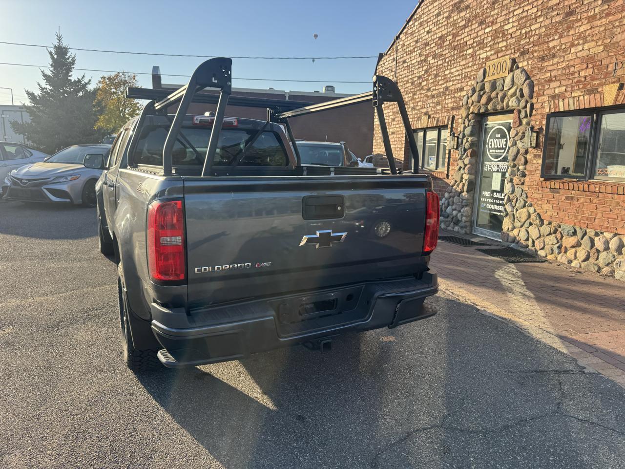 Chevrolet Colorado Z71 Crew Cab Short Box 4WD 2017