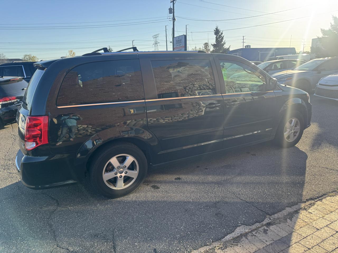 Dodge Grand Caravan 4dr Wgn Crew 2011