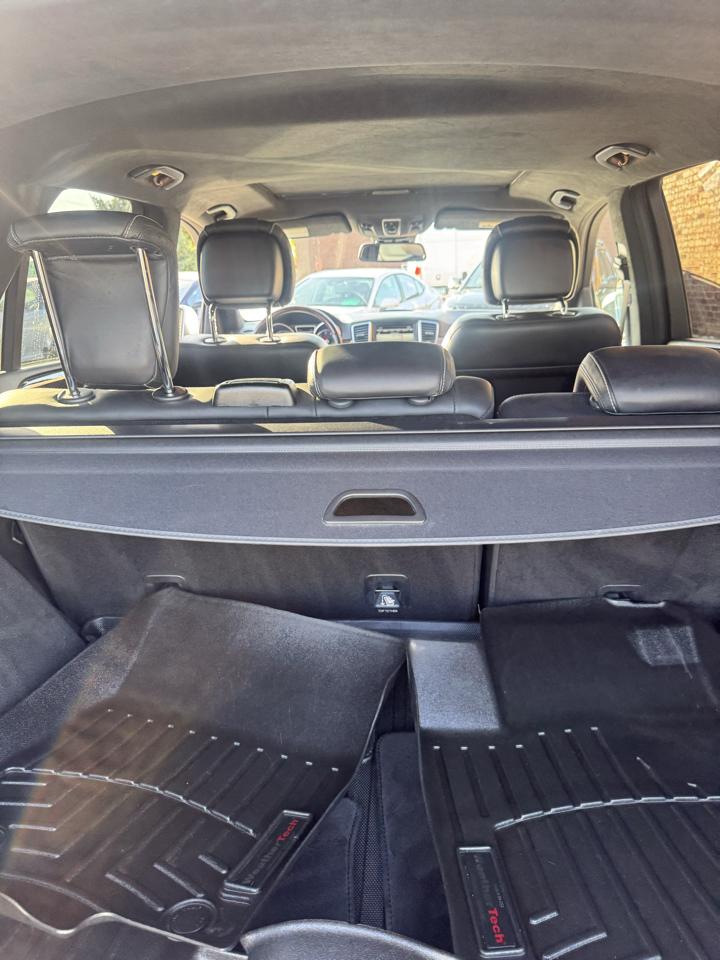 Mercedes-Benz M-Class 4MATIC 4dr ML 550 2014