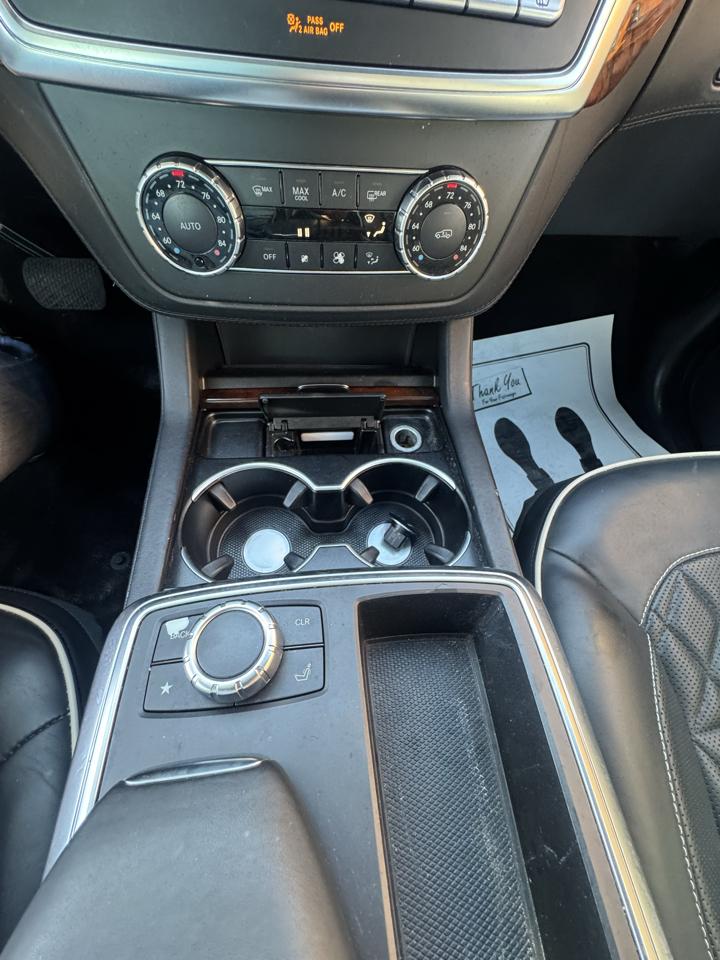 Mercedes-Benz M-Class 4MATIC 4dr ML 550 2014