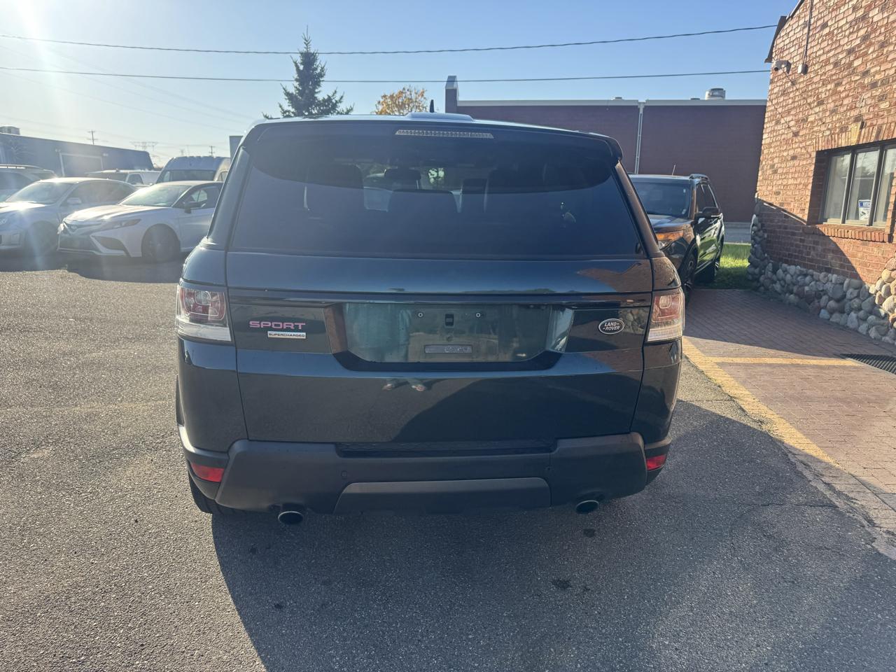 Land Rover Range Rover Sport 4WD 4dr V8 2016