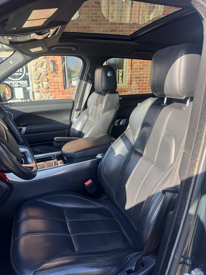 Land Rover Range Rover Sport 4WD 4dr V8 2016