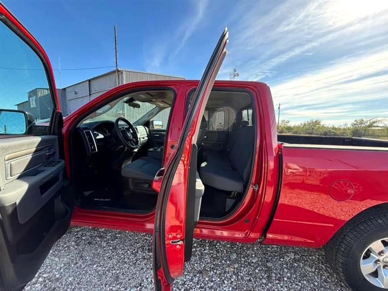 RAM 1500 SLT Quad Cab 2WD 2013