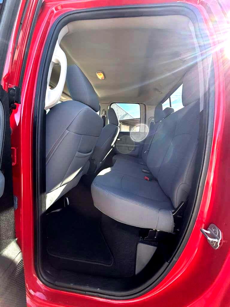 RAM 1500 SLT Quad Cab 2WD 2013