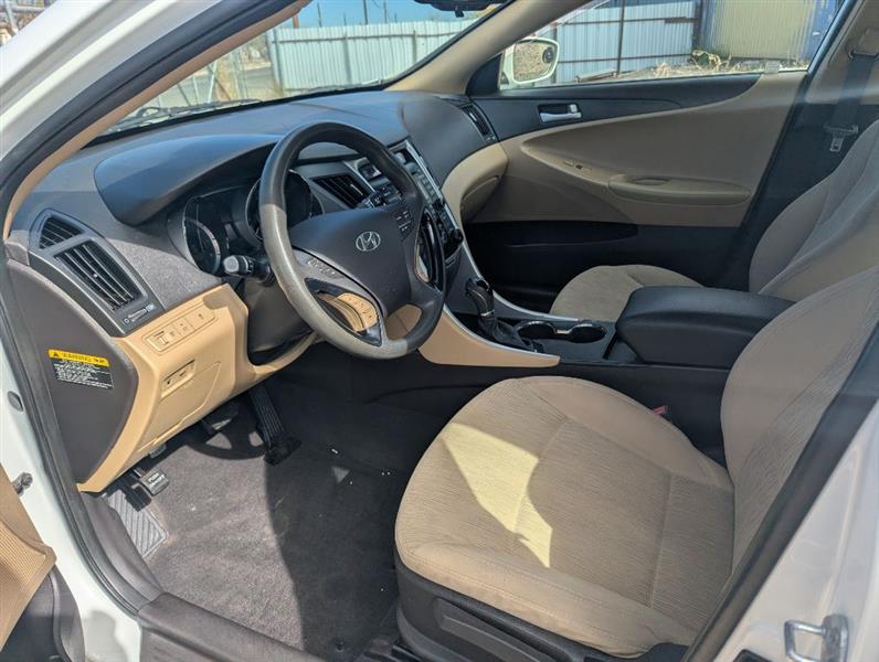 Hyundai Sonata GLS 2013