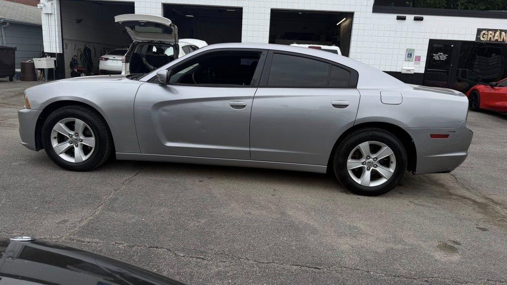 2014 Dodge Charger SE