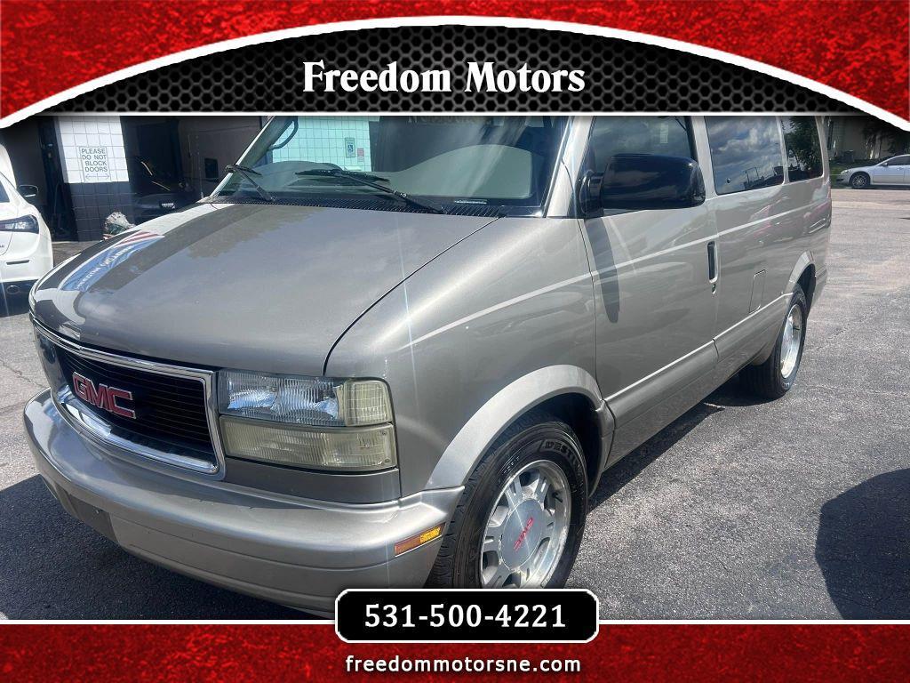 2003 GMC Safari Passenger Van