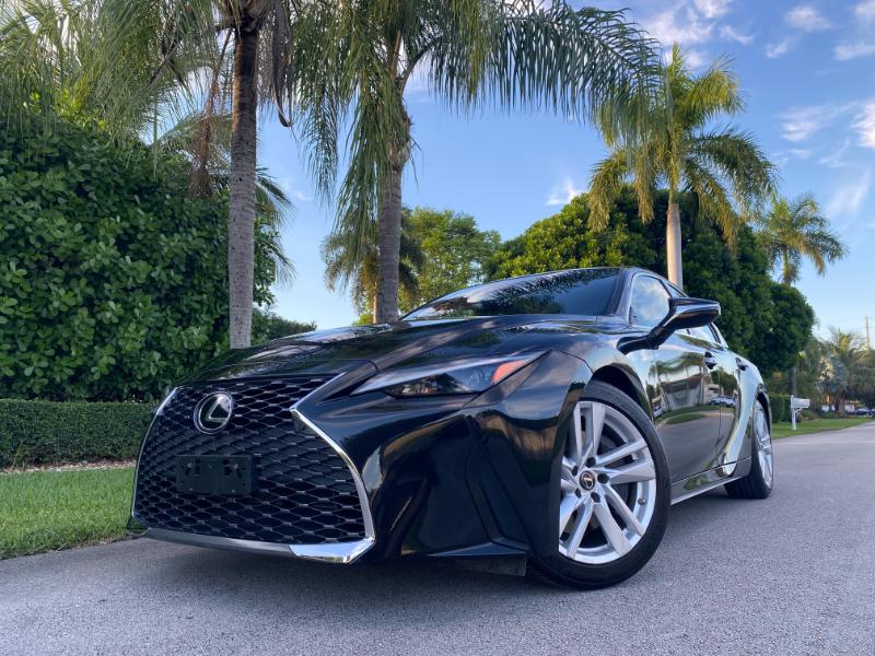 2021 Lexus IS 300 RWD