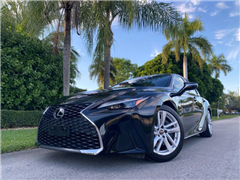 2021 Lexus IS 