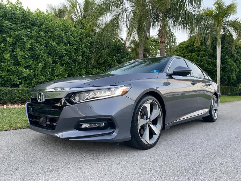 Honda Accord Touring 2.0T 2020