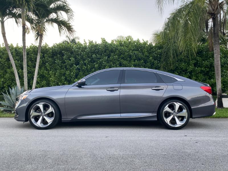 Honda Accord Touring 2.0T 2020