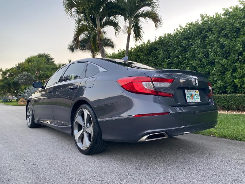 Honda Accord Touring 2.0T 2020