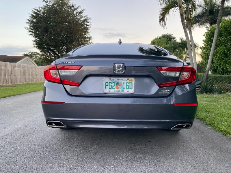 Honda Accord Touring 2.0T 2020