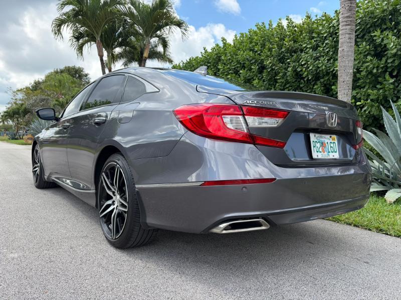 Honda Accord Touring 2.0T 2022