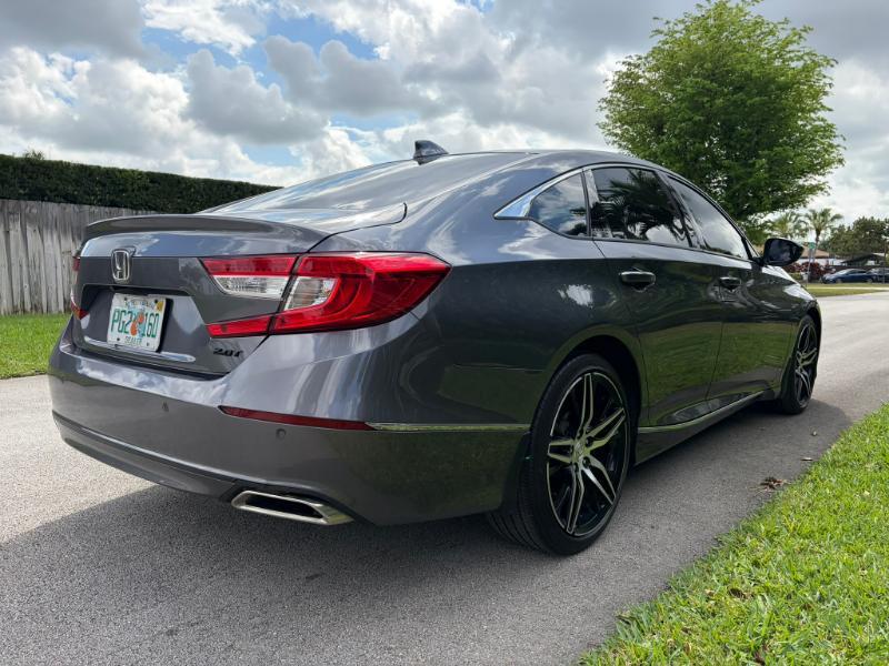 Honda Accord Touring 2.0T 2022