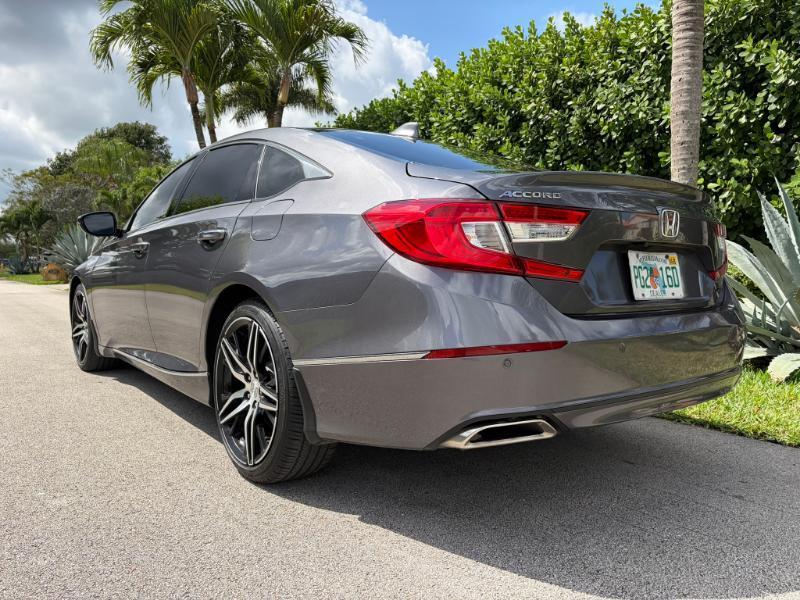 Honda Accord Touring 2.0T 2022