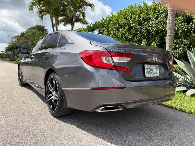 Honda Accord Touring 2.0T 2022