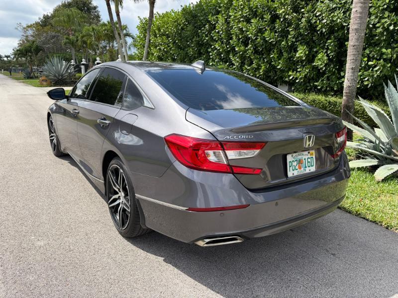Honda Accord Touring 2.0T 2022