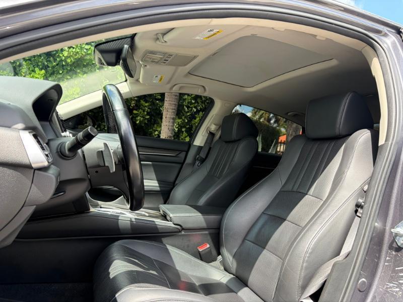 Honda Accord Touring 2.0T 2022