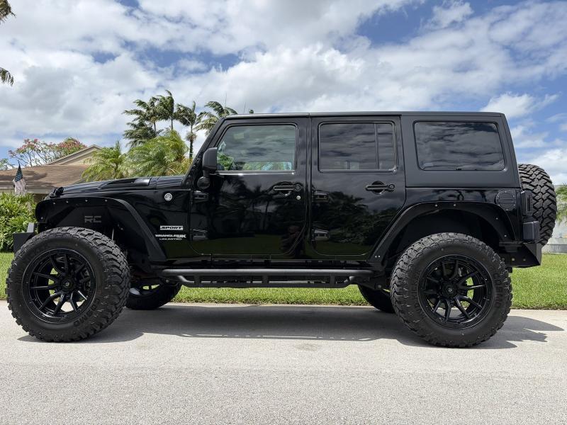 Jeep Wrangler JK Unlimited Sport 4WD 2018