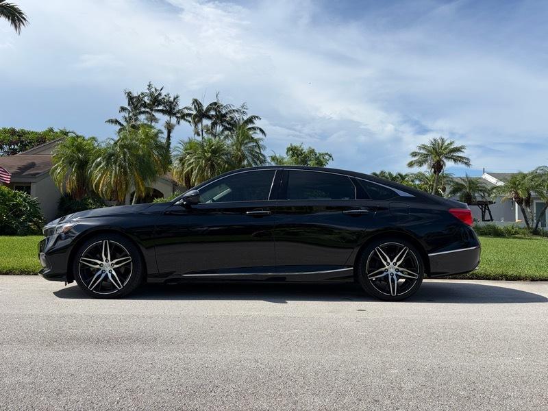 Honda Accord Hybrid Touring 2021