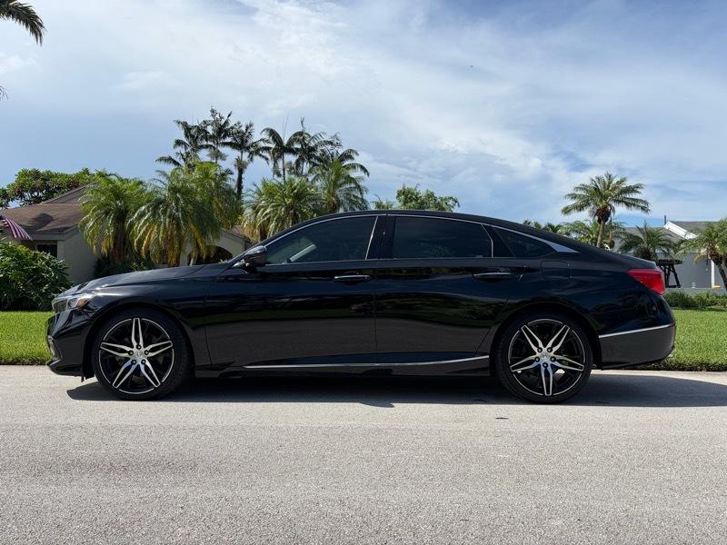 Honda Accord Hybrid Touring 2021