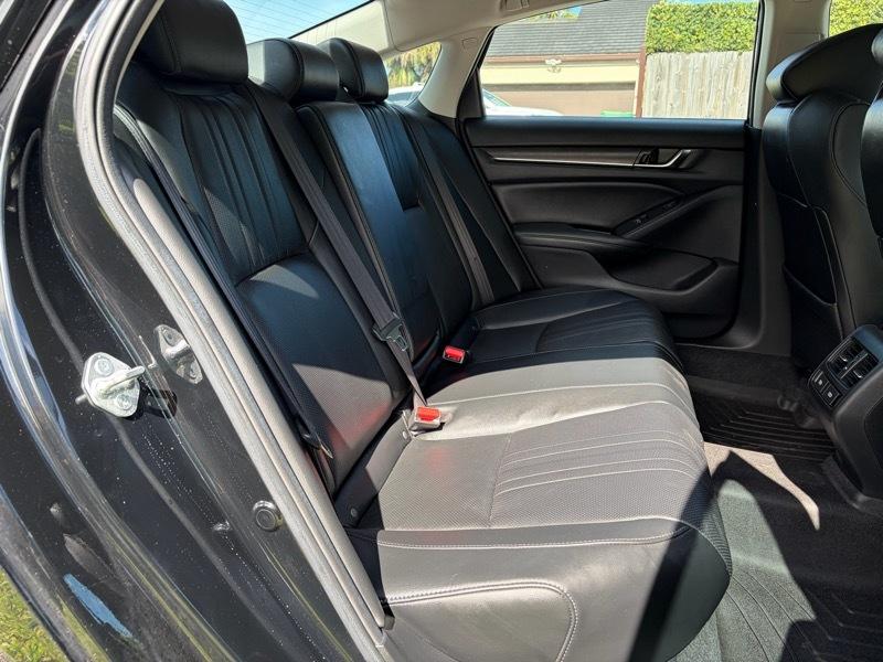 Honda Accord Hybrid Touring 2021