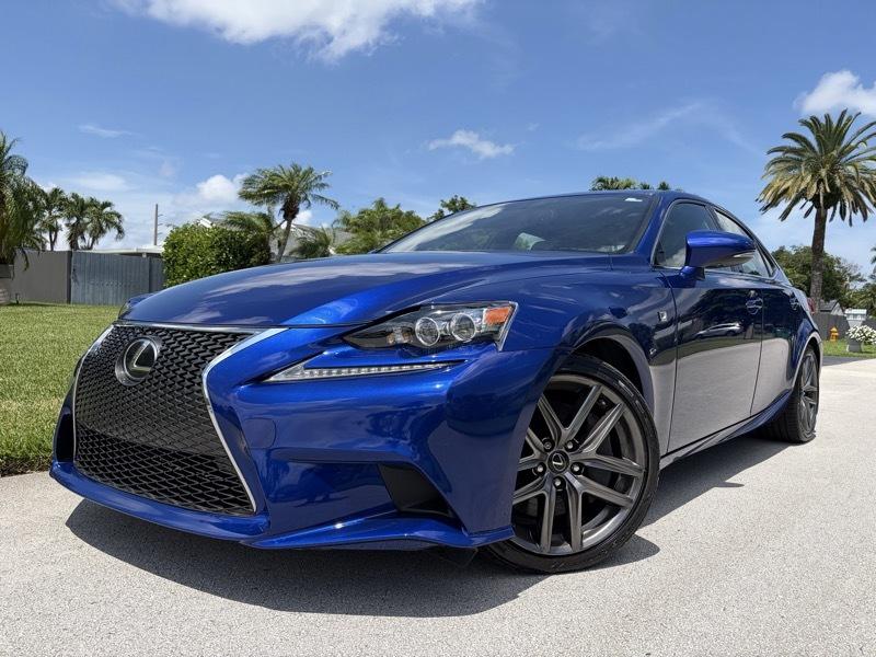 Lexus IS 300 AWD 2016