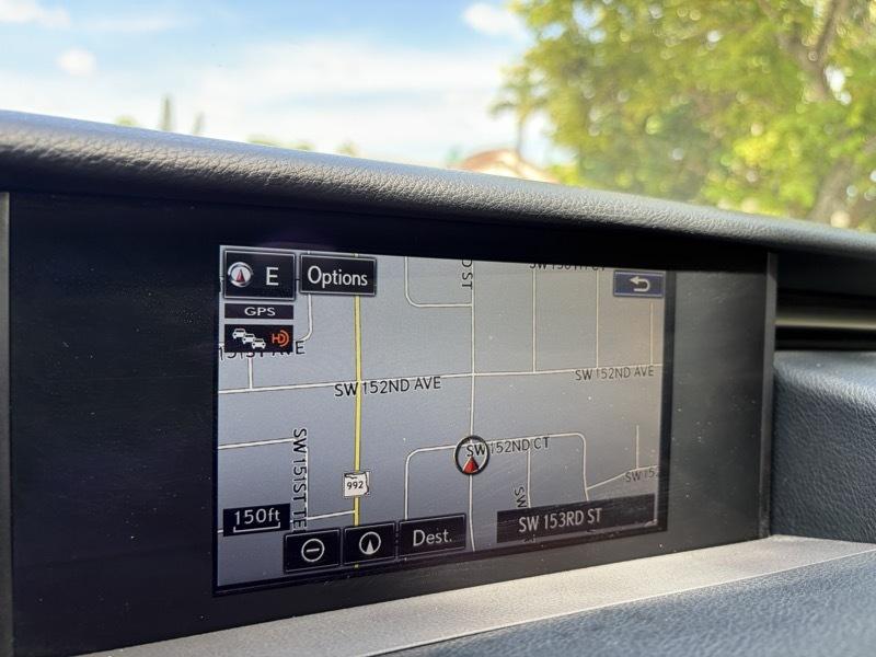Lexus IS 300 AWD 2016