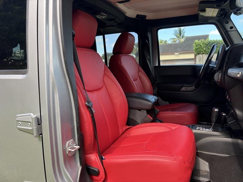 Jeep Wrangler JK Unlimited Sport 4WD 2018