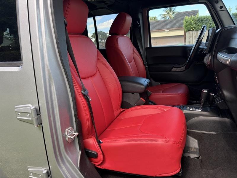 Jeep Wrangler JK Unlimited Sport 4WD 2018
